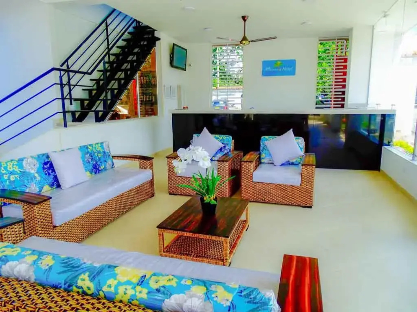 Alborada Hotel by AHMA