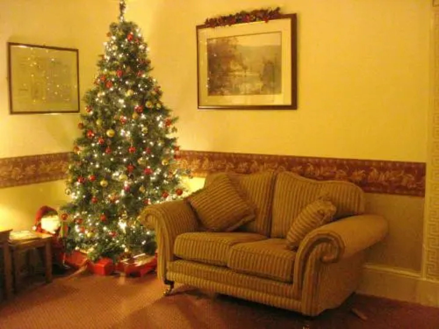 Bellplot House Hotel