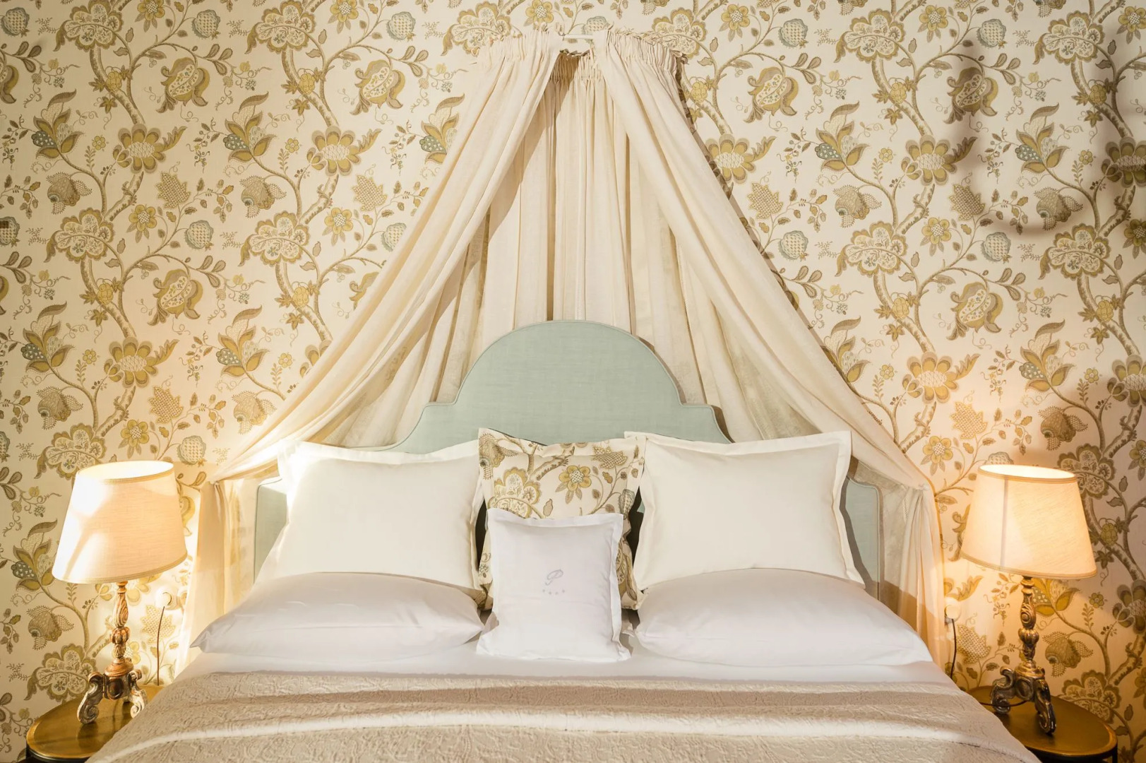 Schloss Prielau Hotel & Restaurants