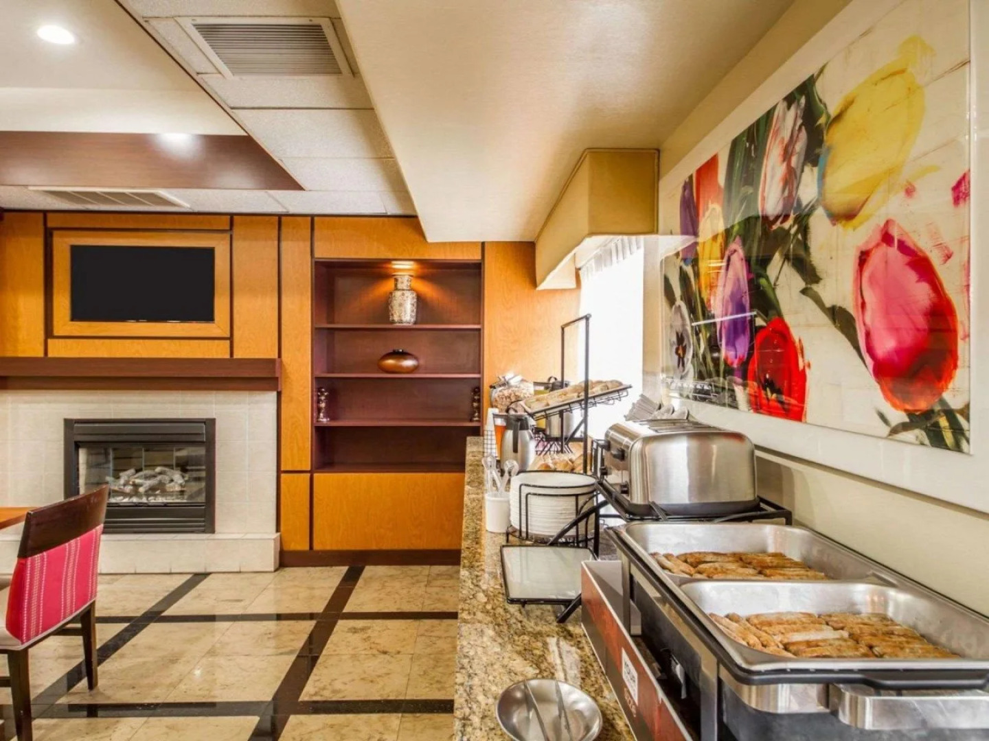 Comfort Inn & Suites Oakland Airport