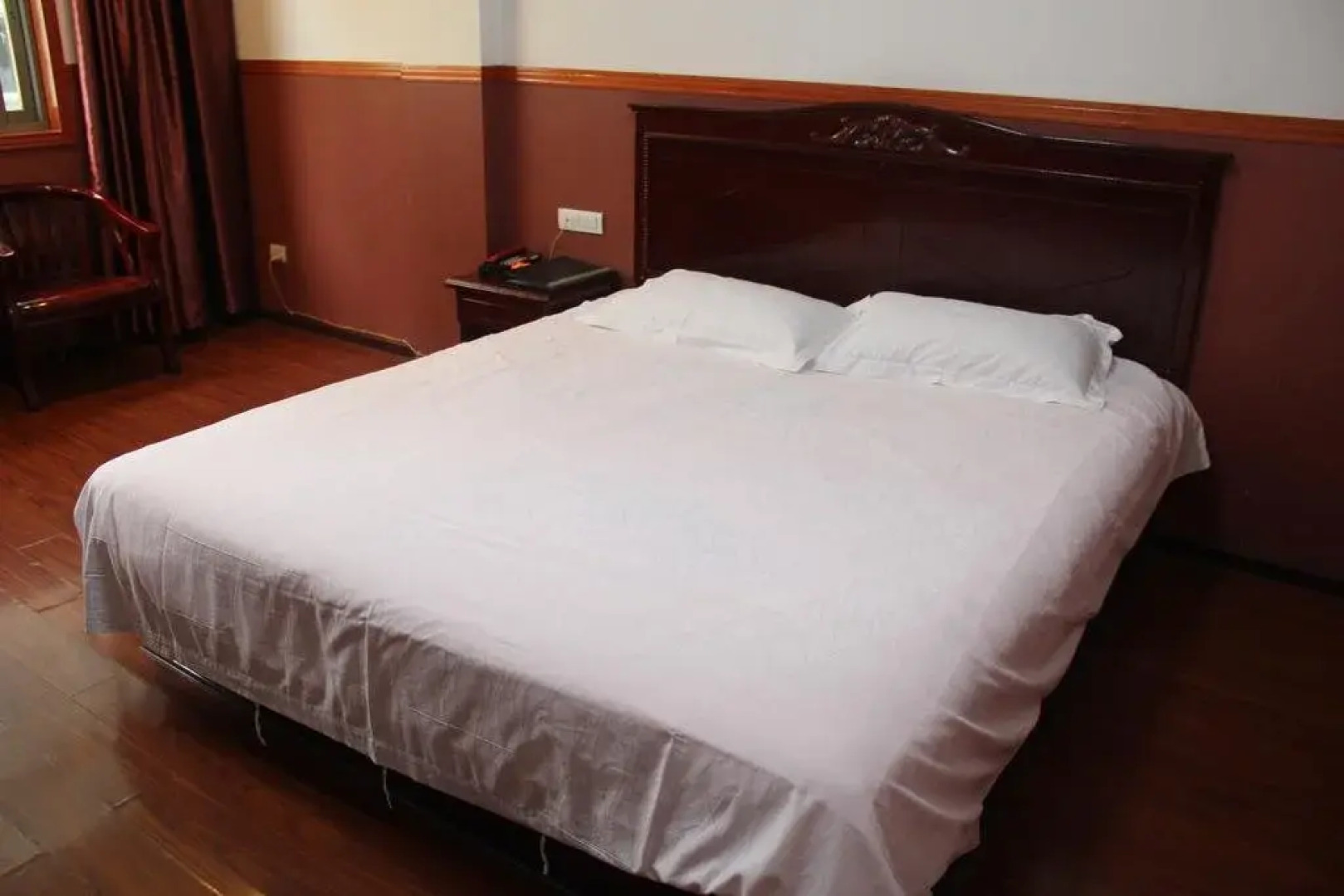 Enshi Junren Business Hotel