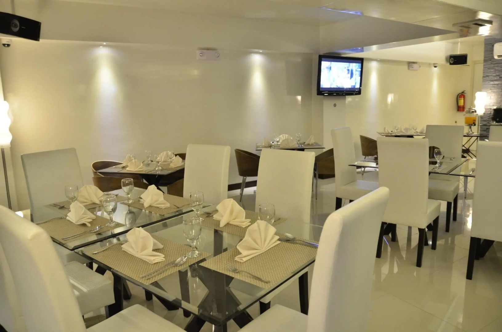 The Grande Suites