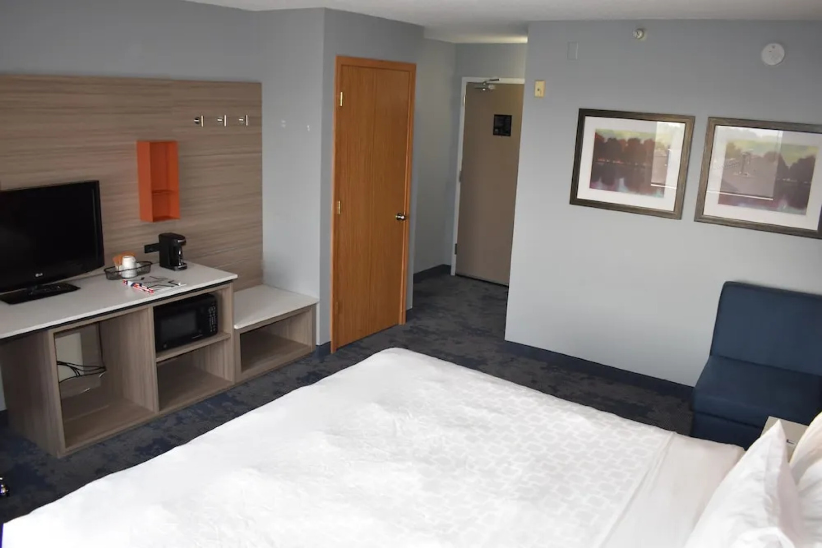 AmericInn Hotel & Suites Inver Grove Heights
