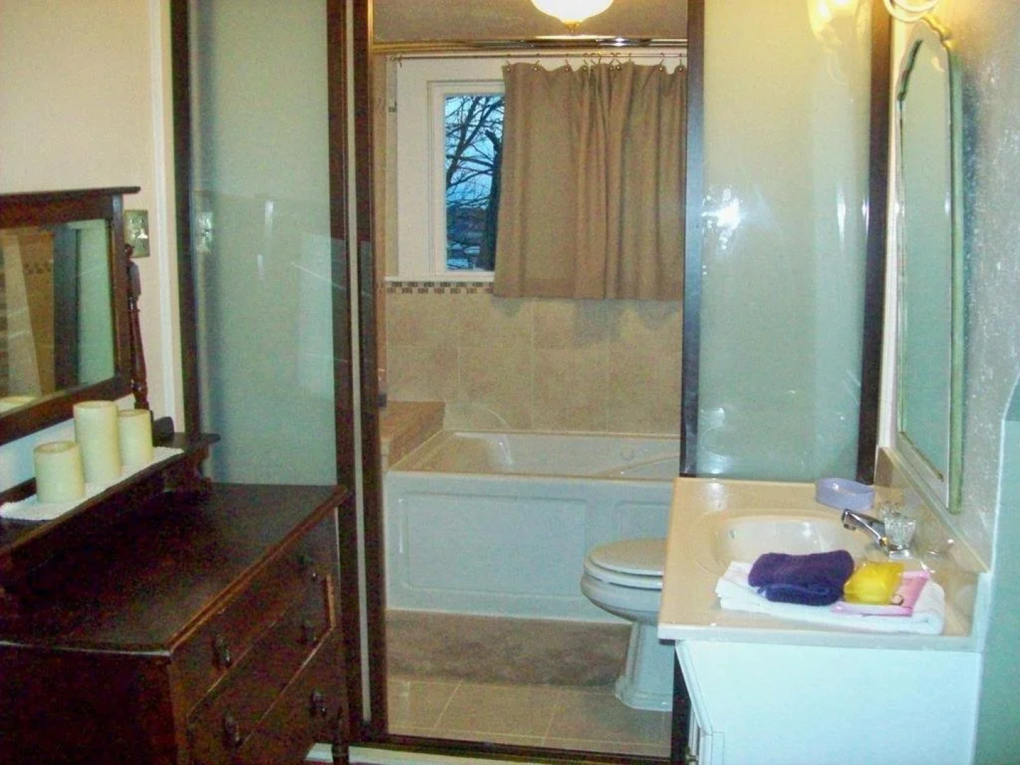 Baker St. Harbour Waterfront Bed and Breakfast