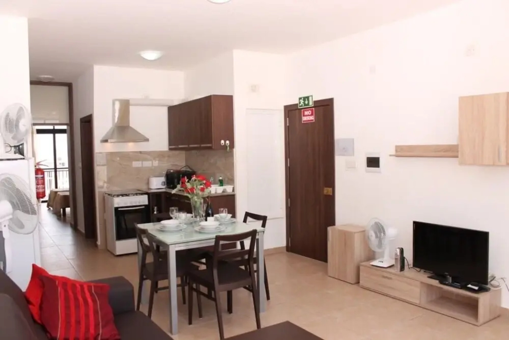 Sea Bliss Penthouse with two terraces enjoying side seaviews by Gatewaysmalta