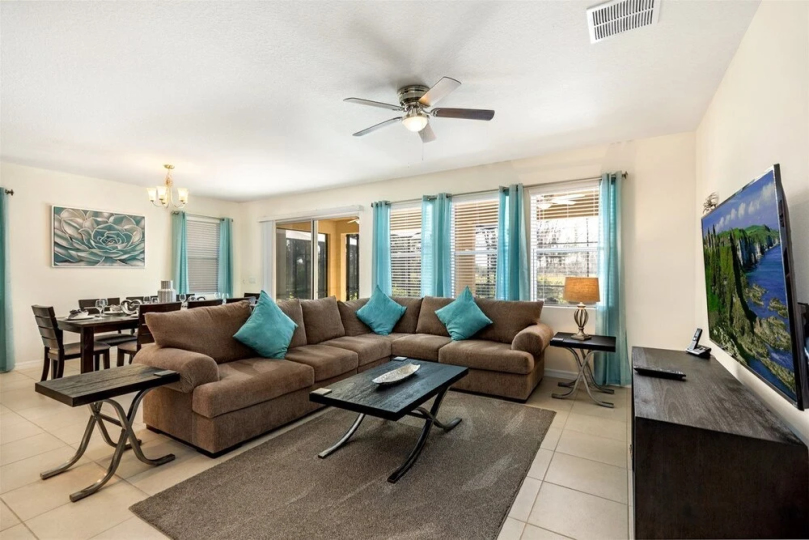 Fabulous Newly Built, 5 bed Villa With Private Pool and Modern Decor - 498