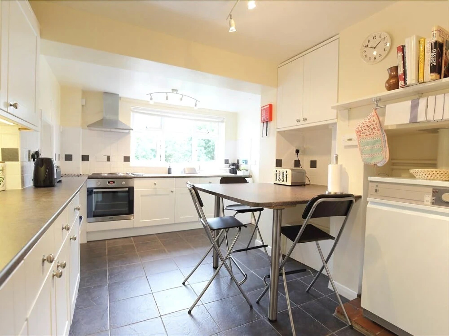 Byways, FORDINGBRIDGE