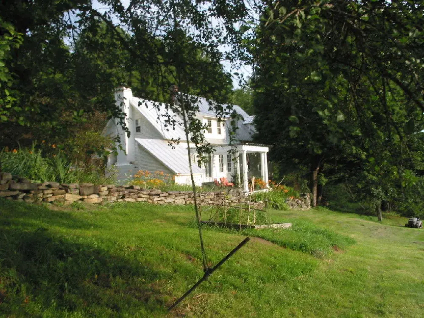The Pond House Inn at Shattuck Hill Farm