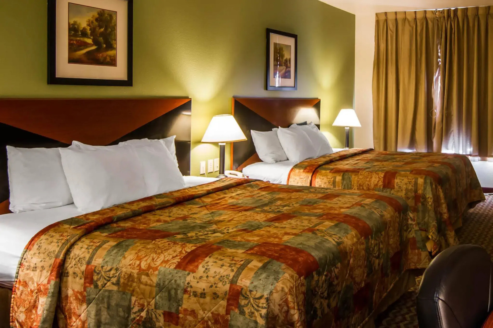 Clarion Inn & Suites Weatherford South