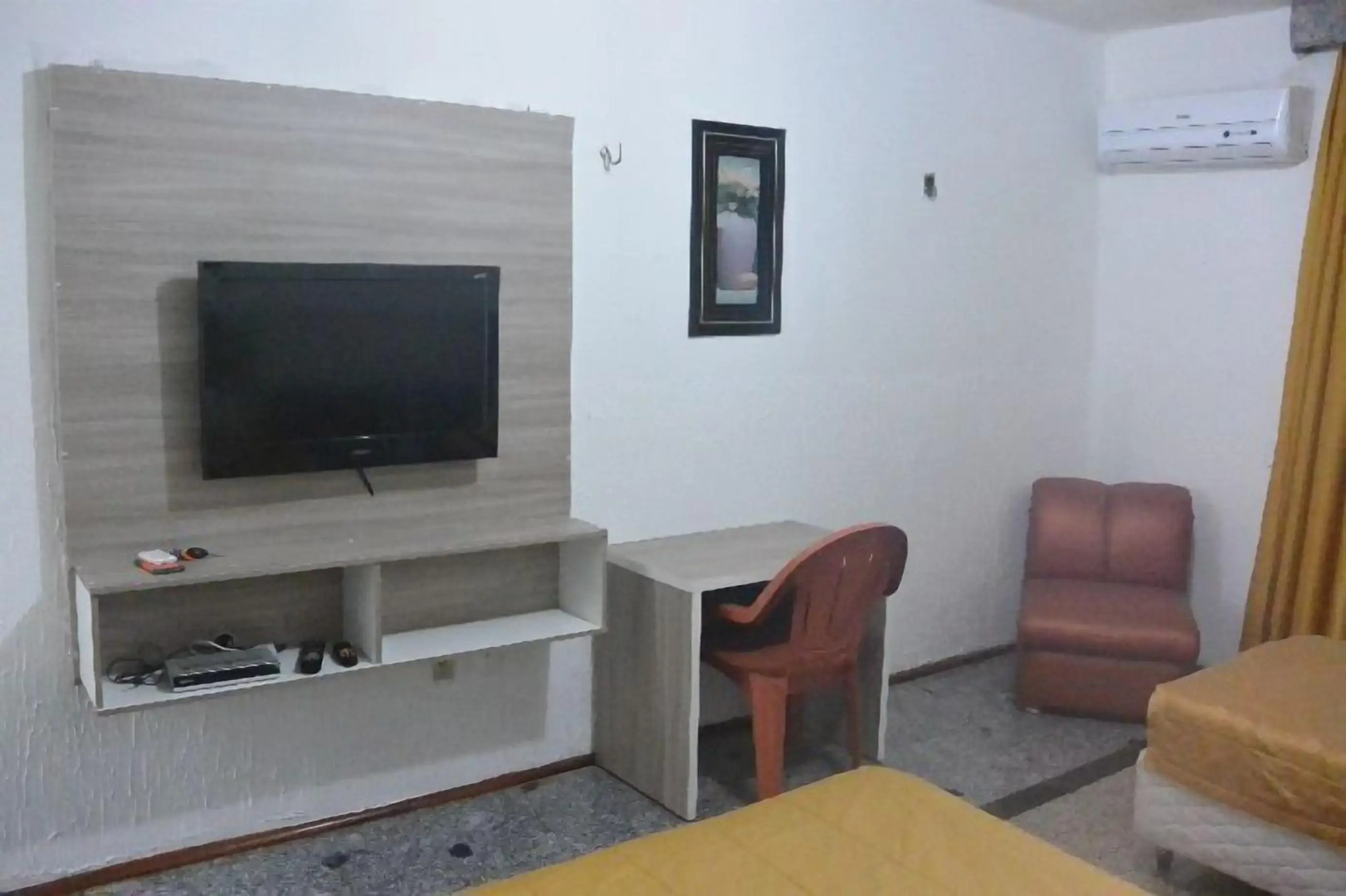 Ytacaranha Hotel de Serra