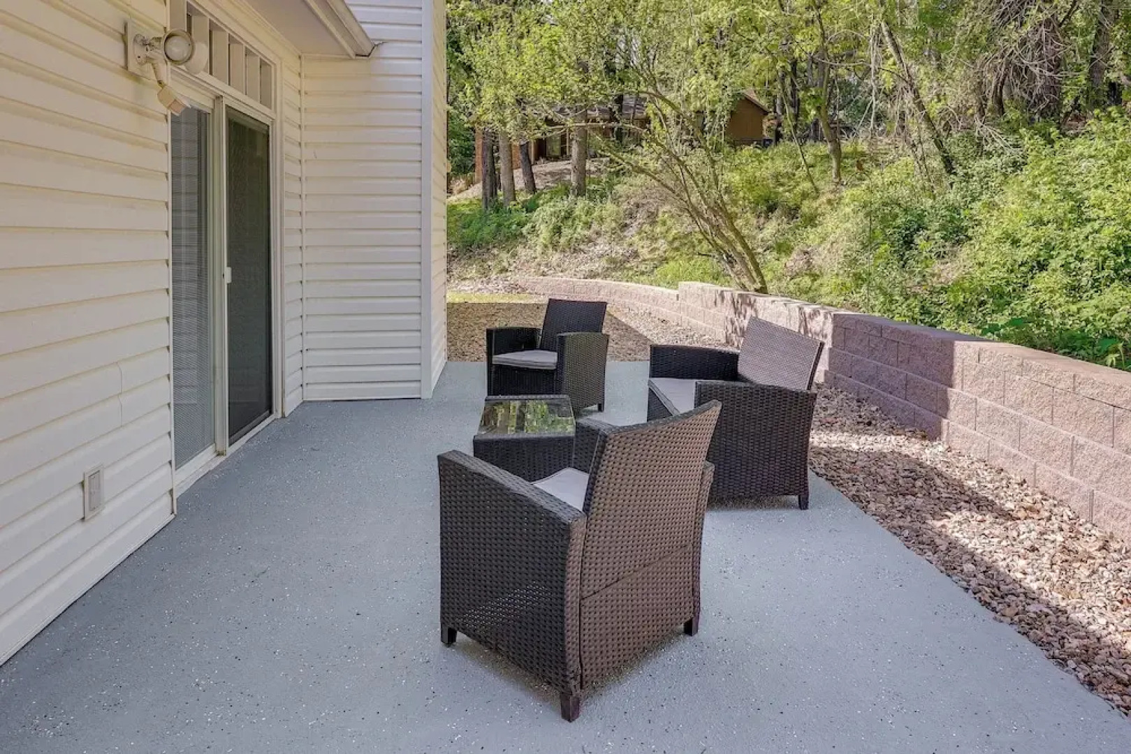 North Bentonville Vacation Rental Near Bike Trails