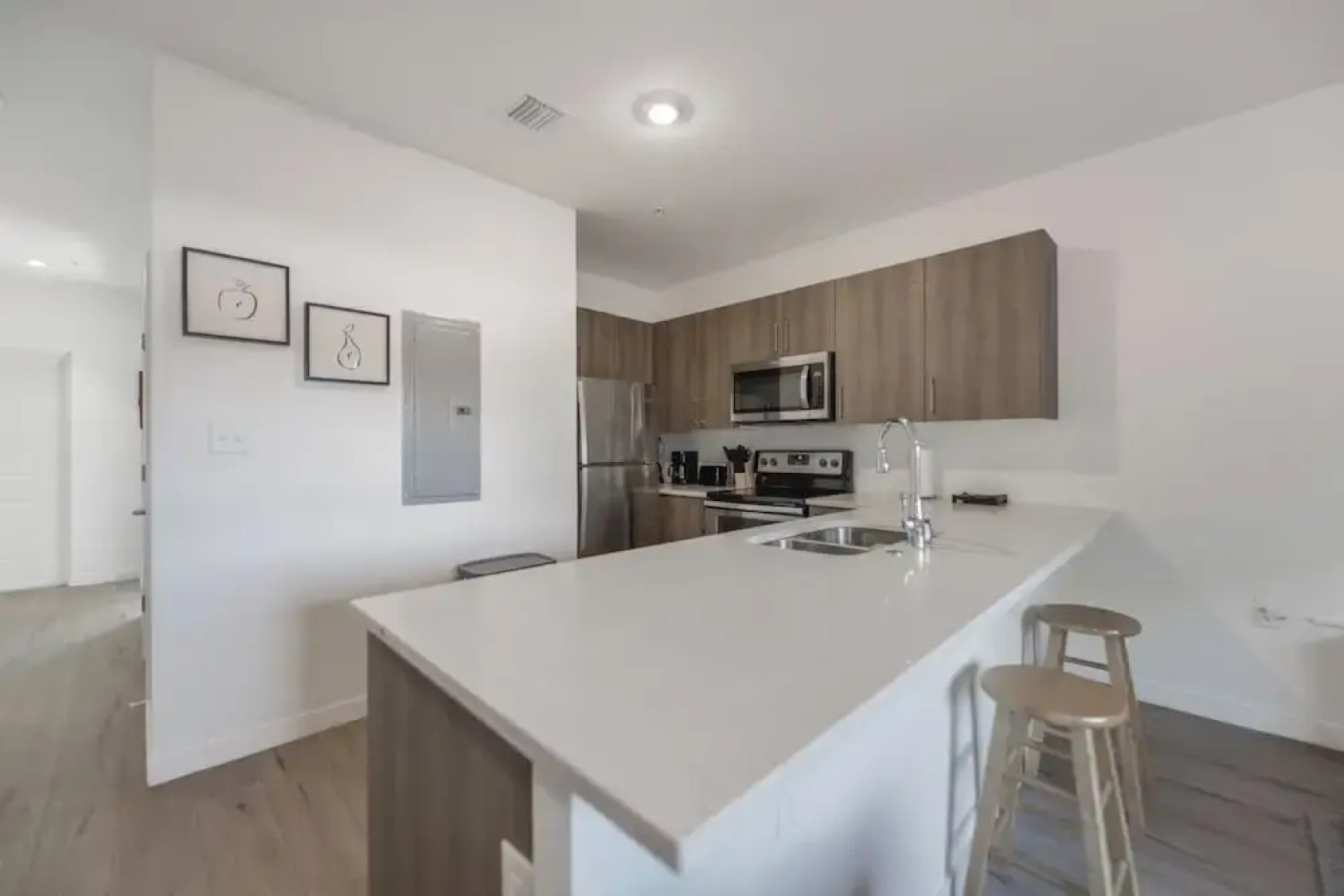 Stylish Townhouses by Design District