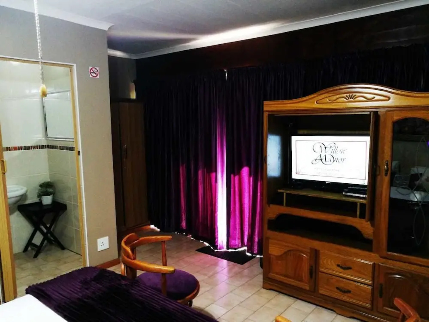 Willow Manor Brits Guest House