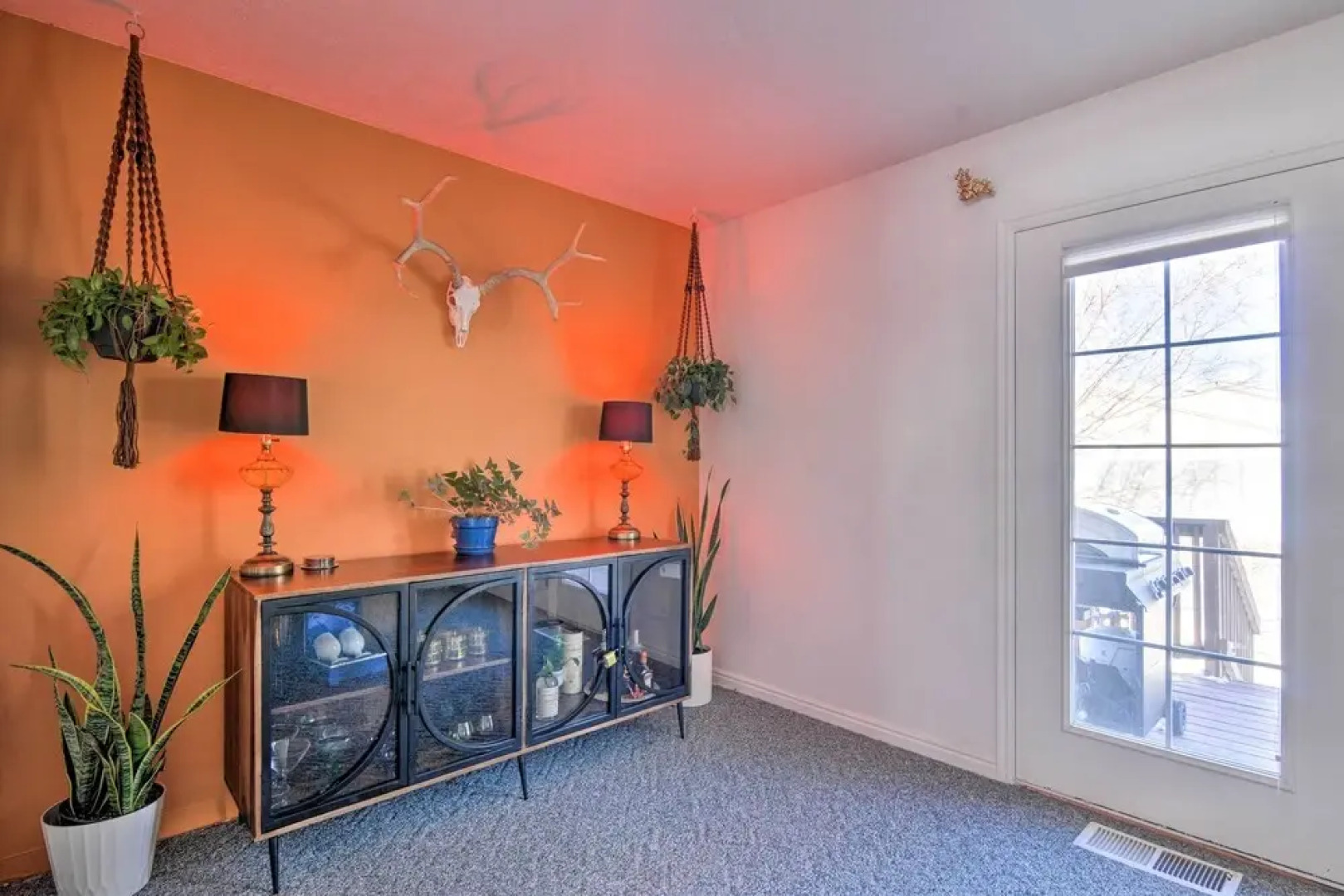 Sunny Retreat ~ 12 Mi to Brian Head Resort!