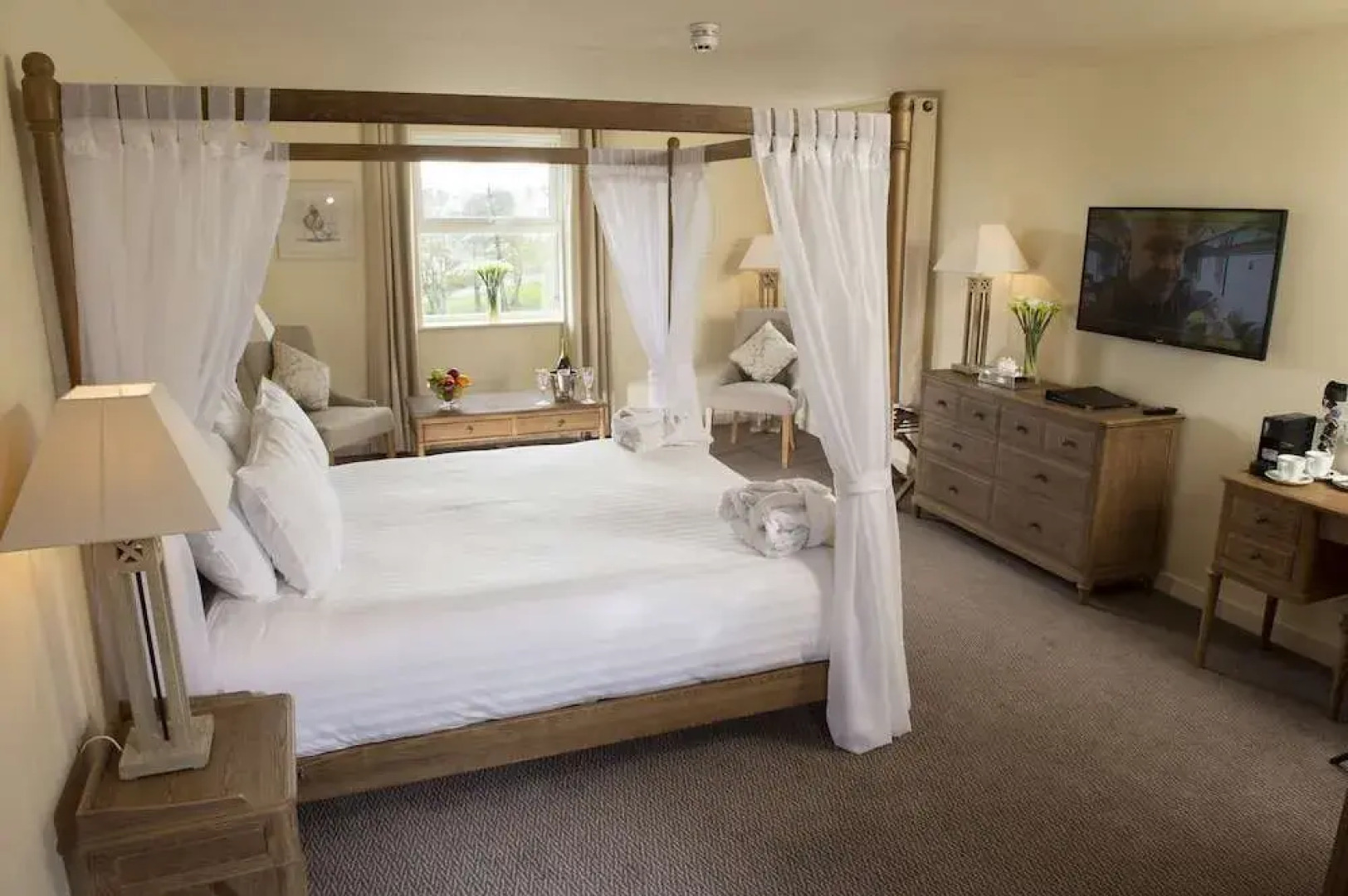 Comis Hotel and Golf Resort