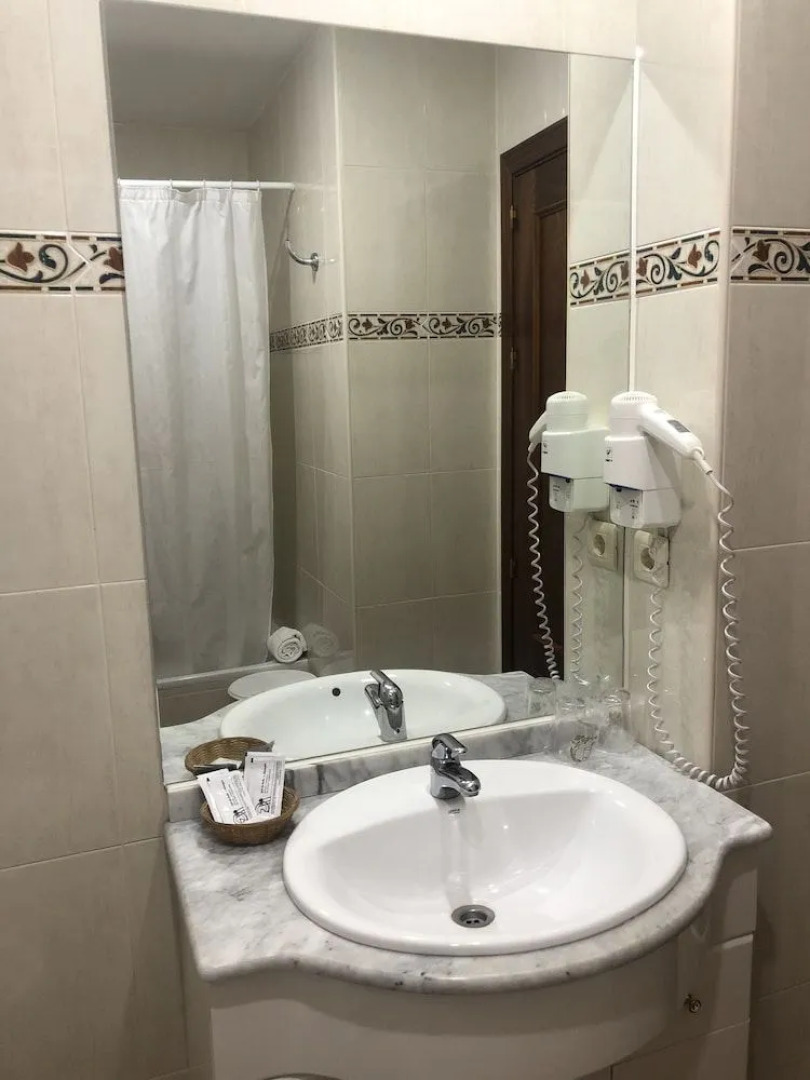 Area de Servicio los Cerrillos