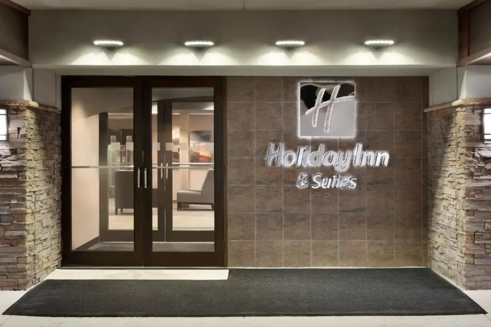 Holiday Inn Hotel & Suites Duluth-Downtown