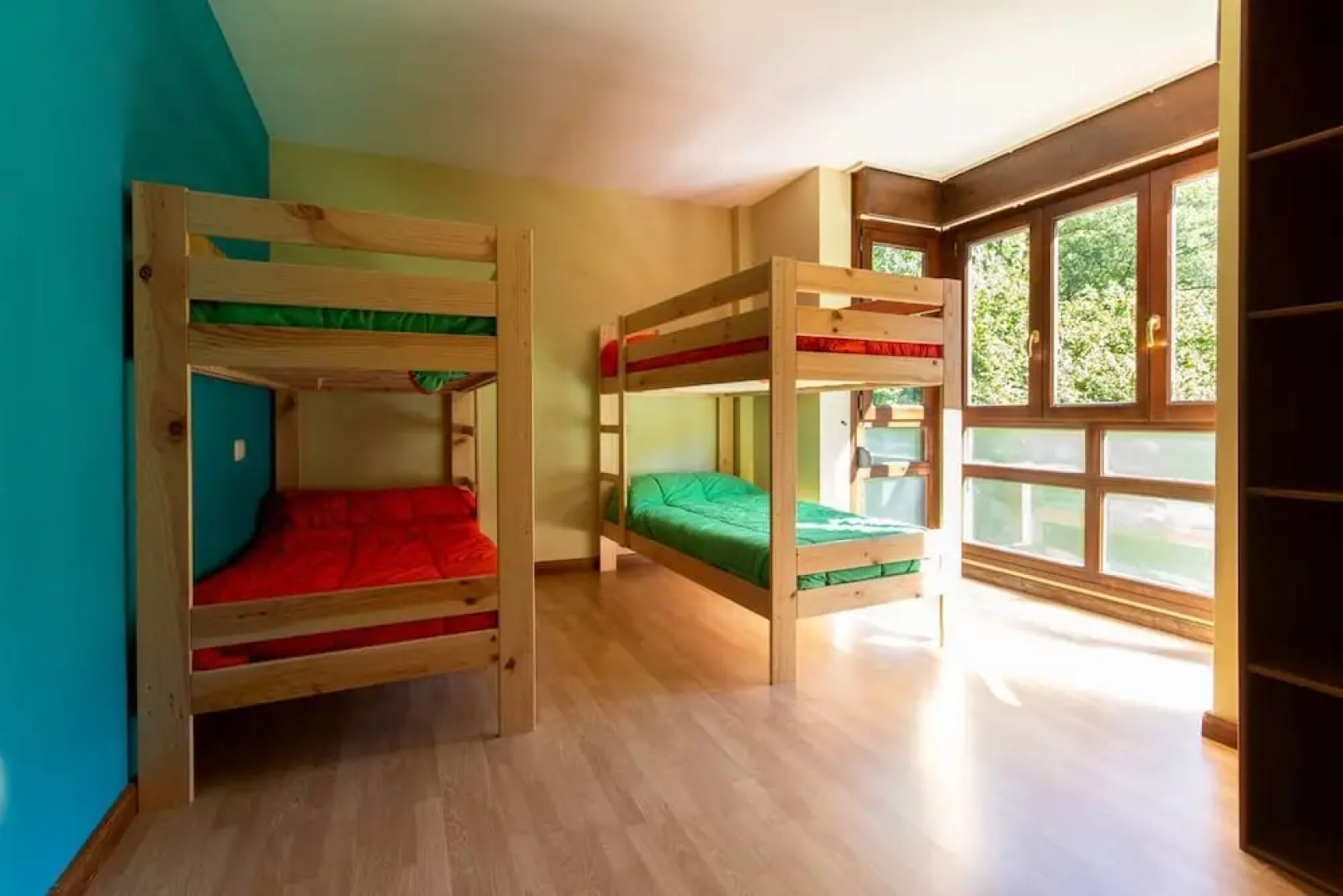 Albergue Los Avellanos - Hostel