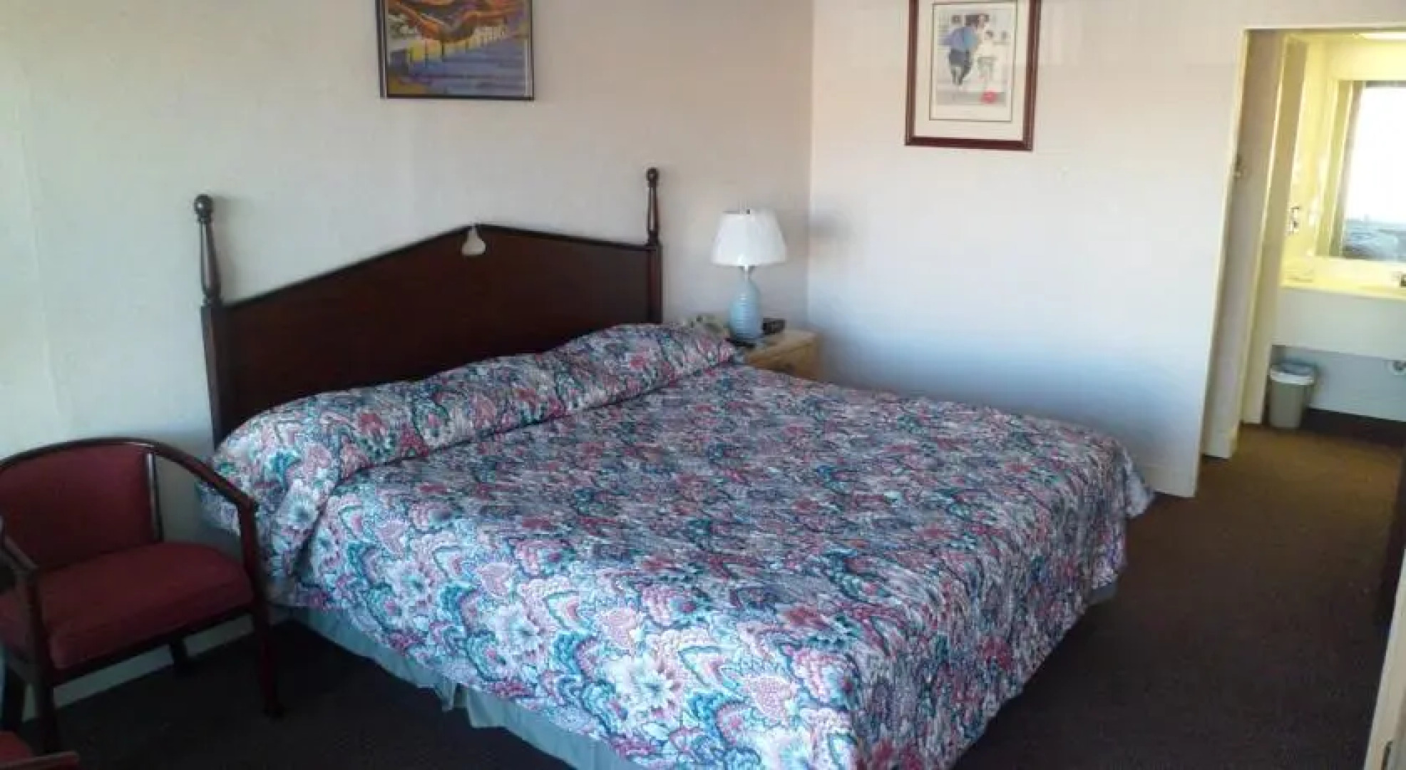 The Highlander Lodge Danville