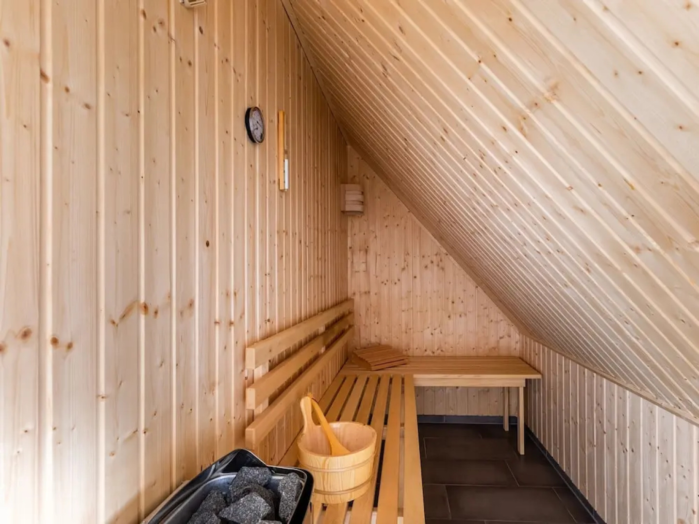 Enticing Holiday Home in Haselünnen With Sauna