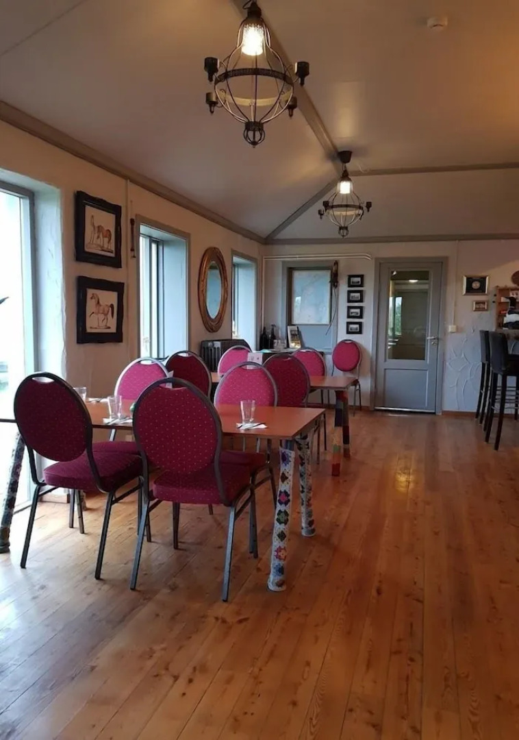 Ytra Lón Farm Lodge