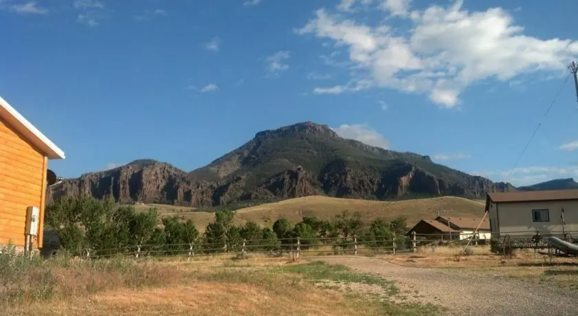 Wapiti Mountain Cabin