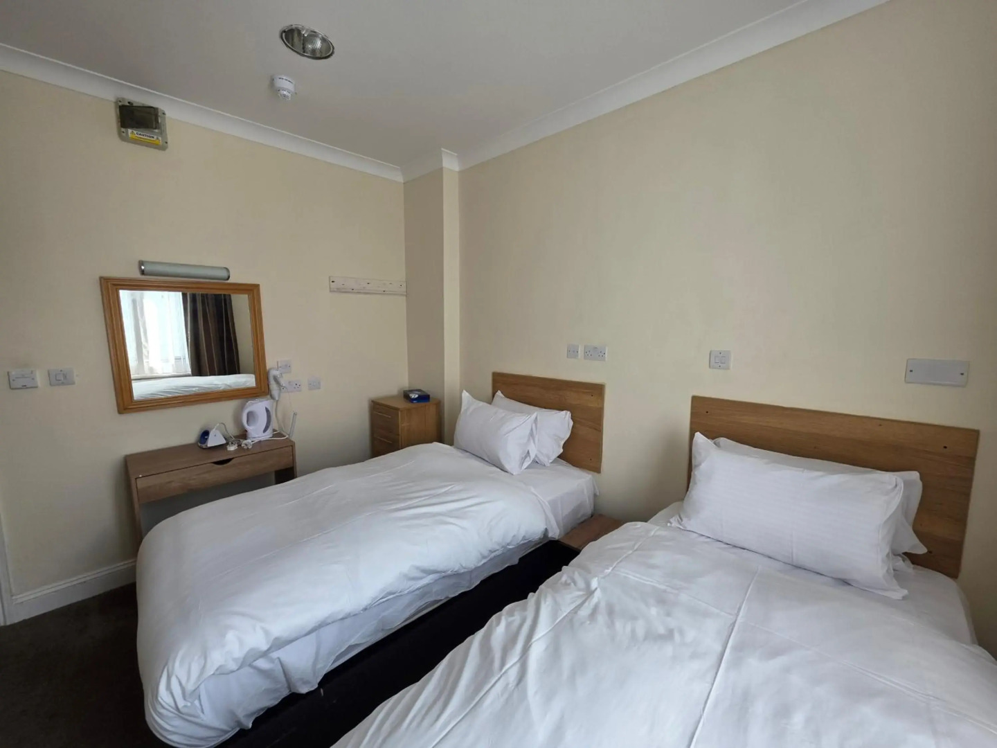 Russel Court Hotel Bournemouth Central