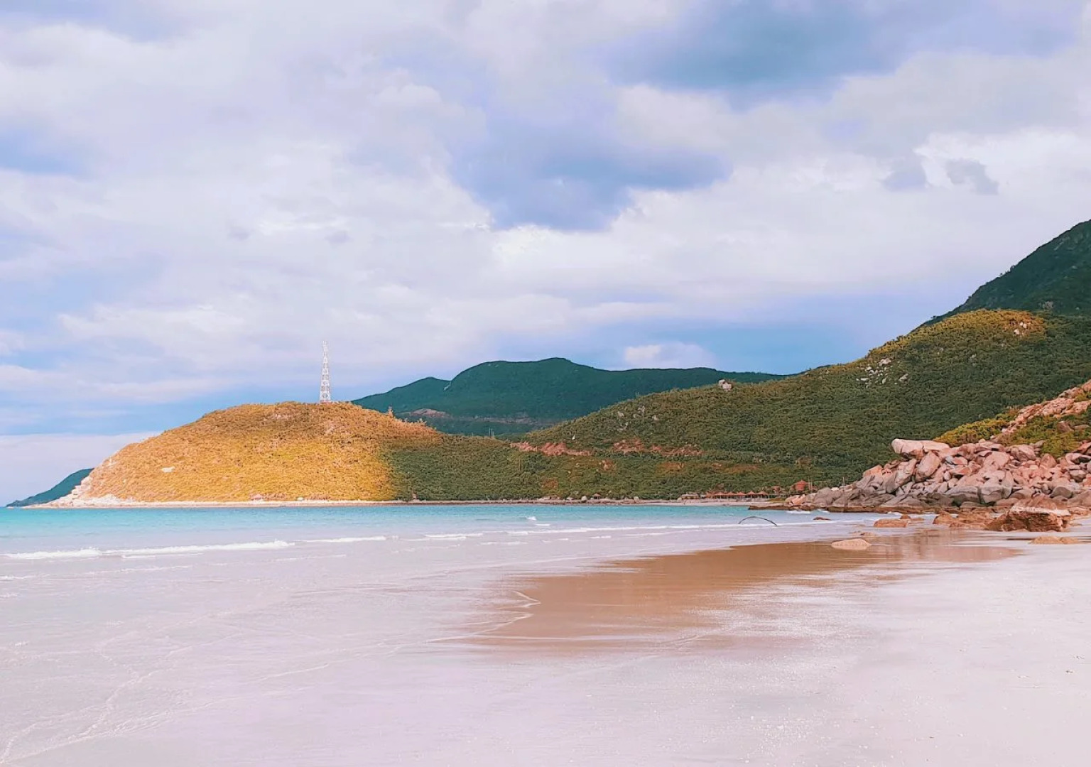 Wild Beach Resort & Spa Nha Trang