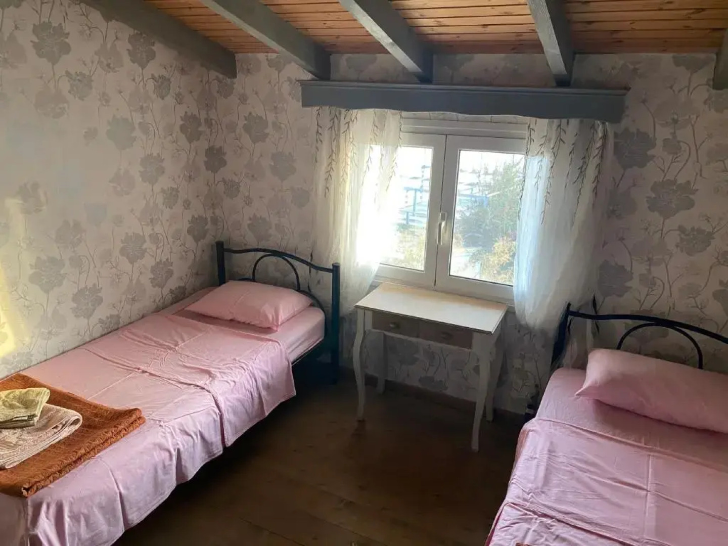 Hamre Apartments (Nicholas)