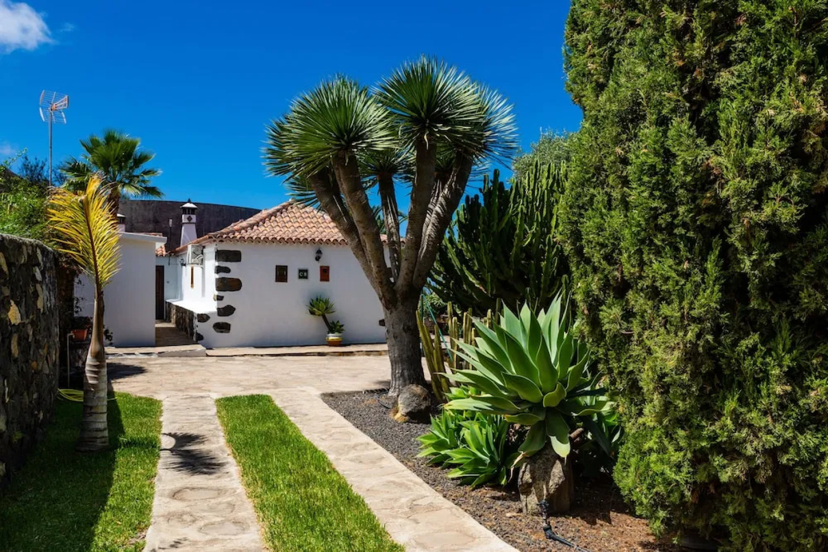 Casa Rural La Capellana by Isla Bonita