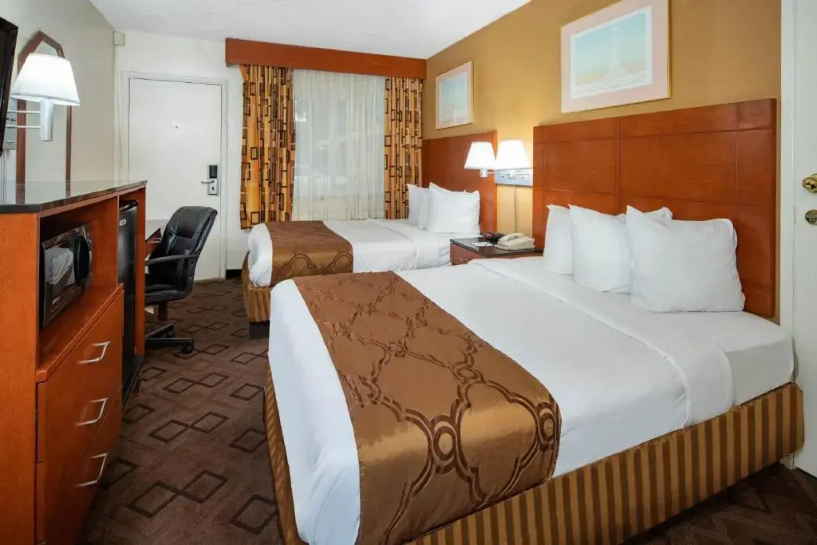 Travelodge Burbank-Glendale