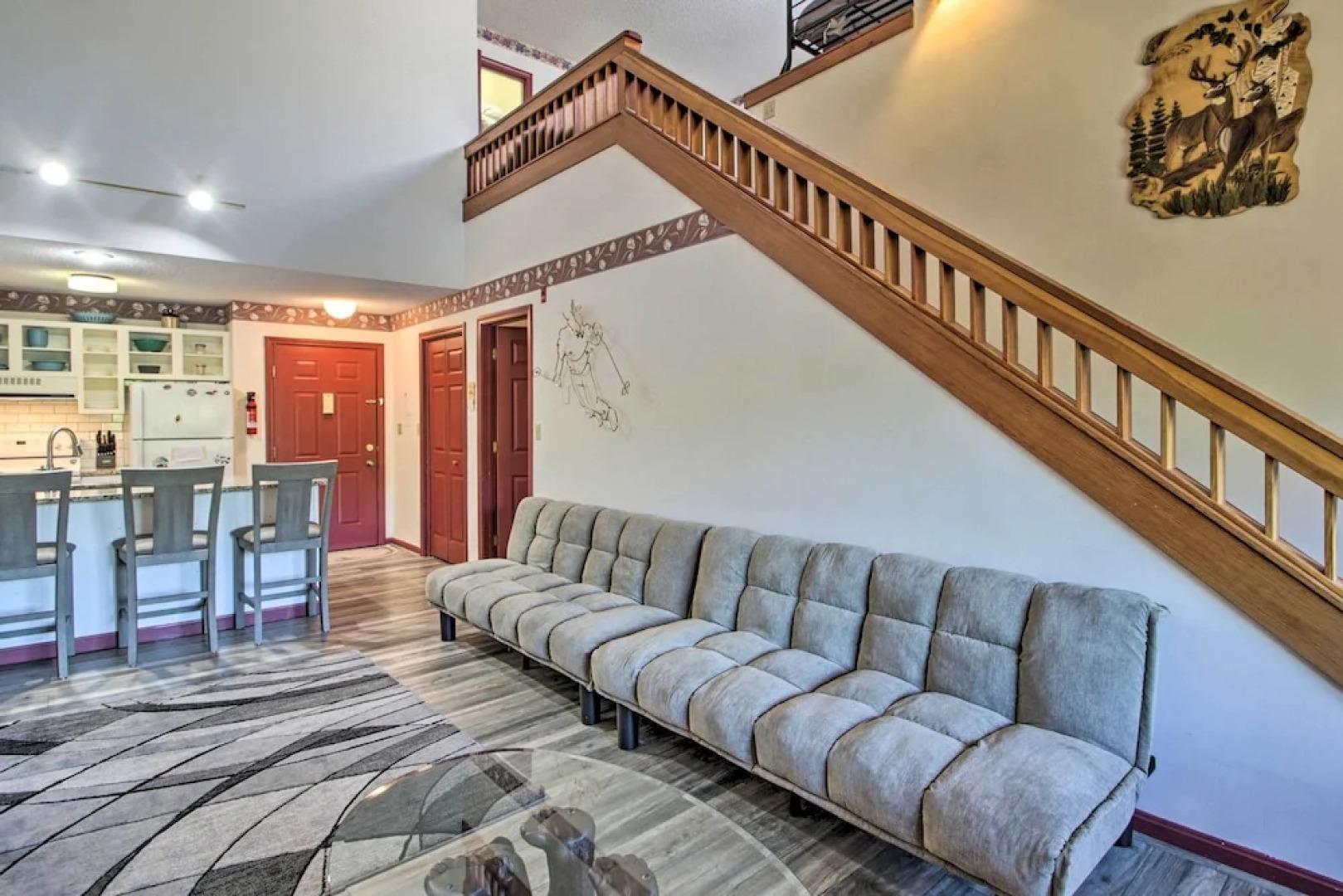 Resort Condo w/ Lake + Pool ~ 5 Mi to Flume Gorge!