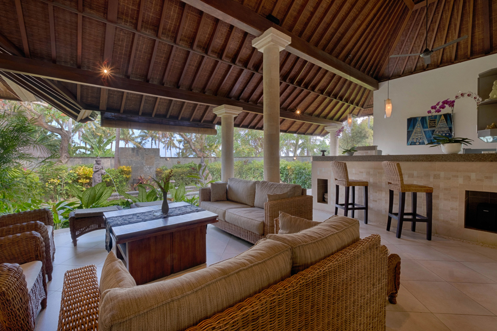 Kutus Kutus Saba Beach Villa