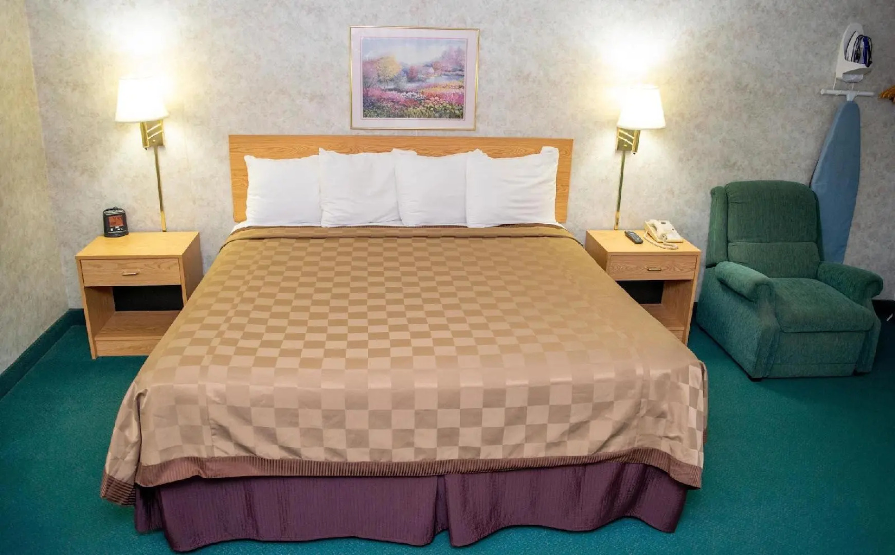 Regency Inn Perrysburg