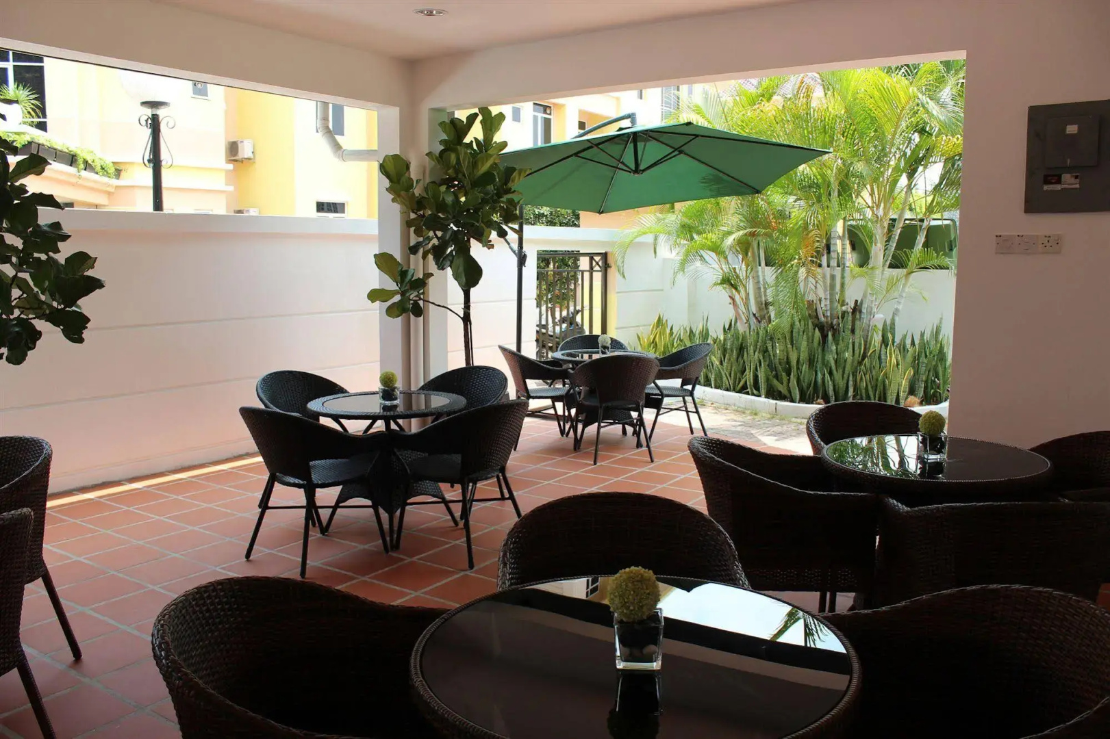 Jinhold Service Apartment