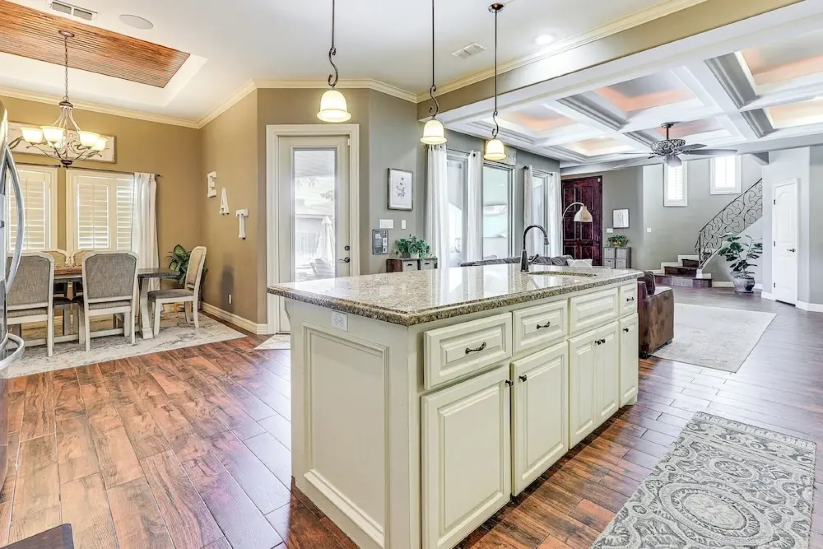 1 Mi to Utrgv Stadium: Roomy Retreat w/ Pool, Yard