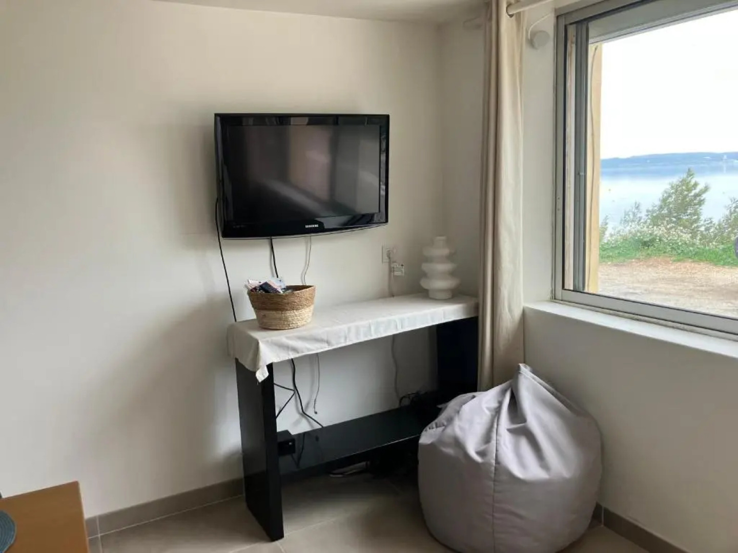 T3 Les Pieds Dans L'eau