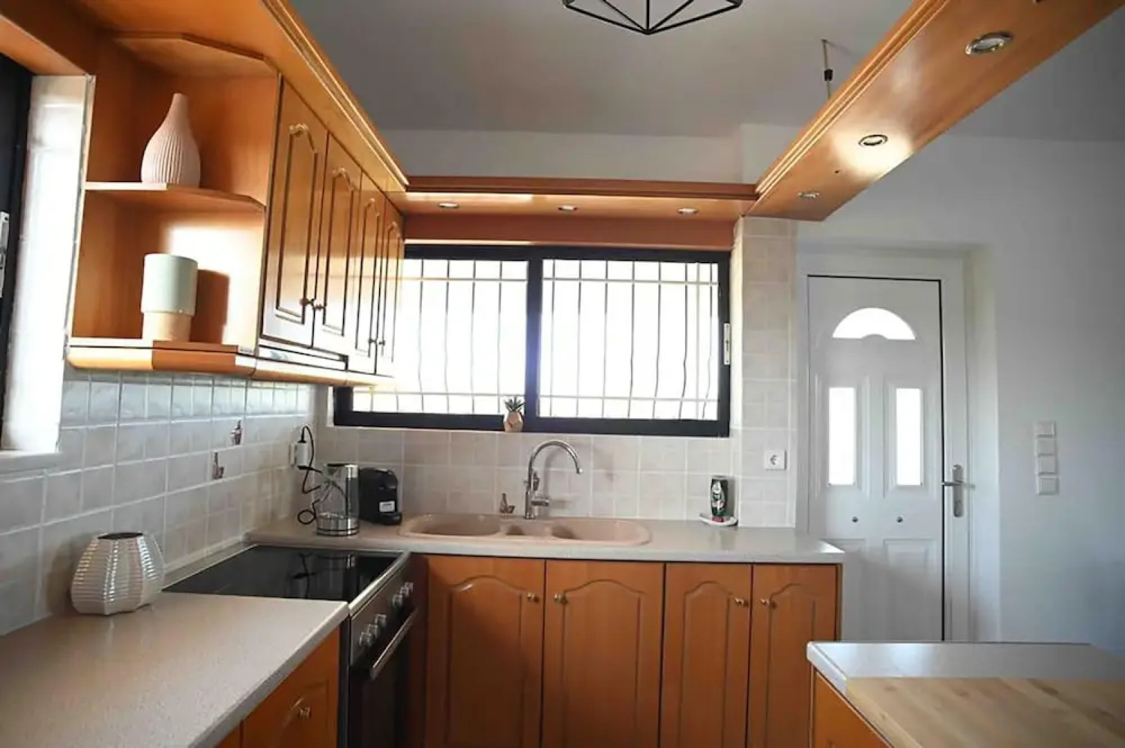 Cozy Home in Eretria