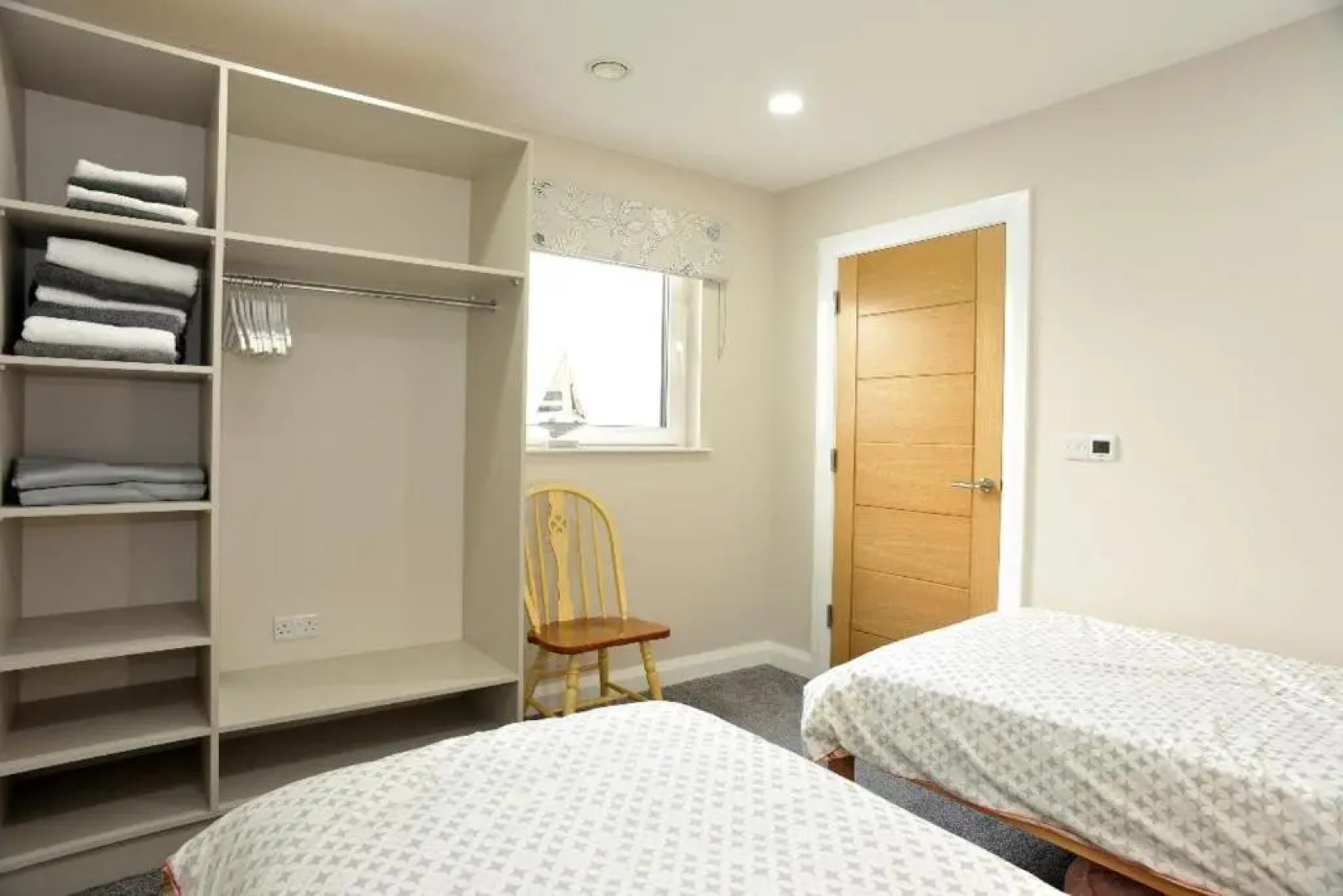 Apartment 10, SOUTH PIER, 13-14 Kerr Street,