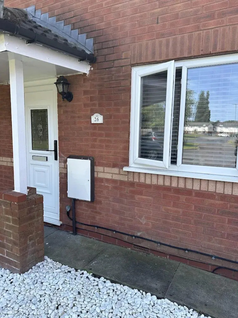 Affluent Living Apartment Perfect for Contractors