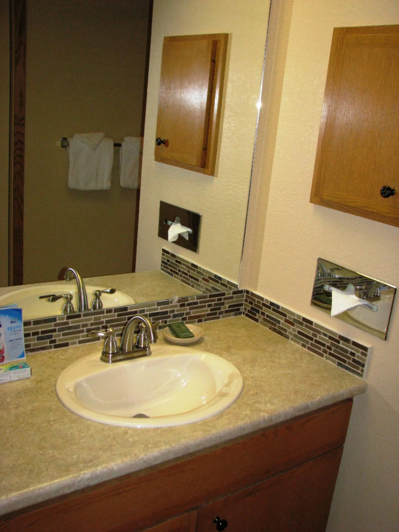 Snowblaze A24 2 Bedroom Condo by RedAwning