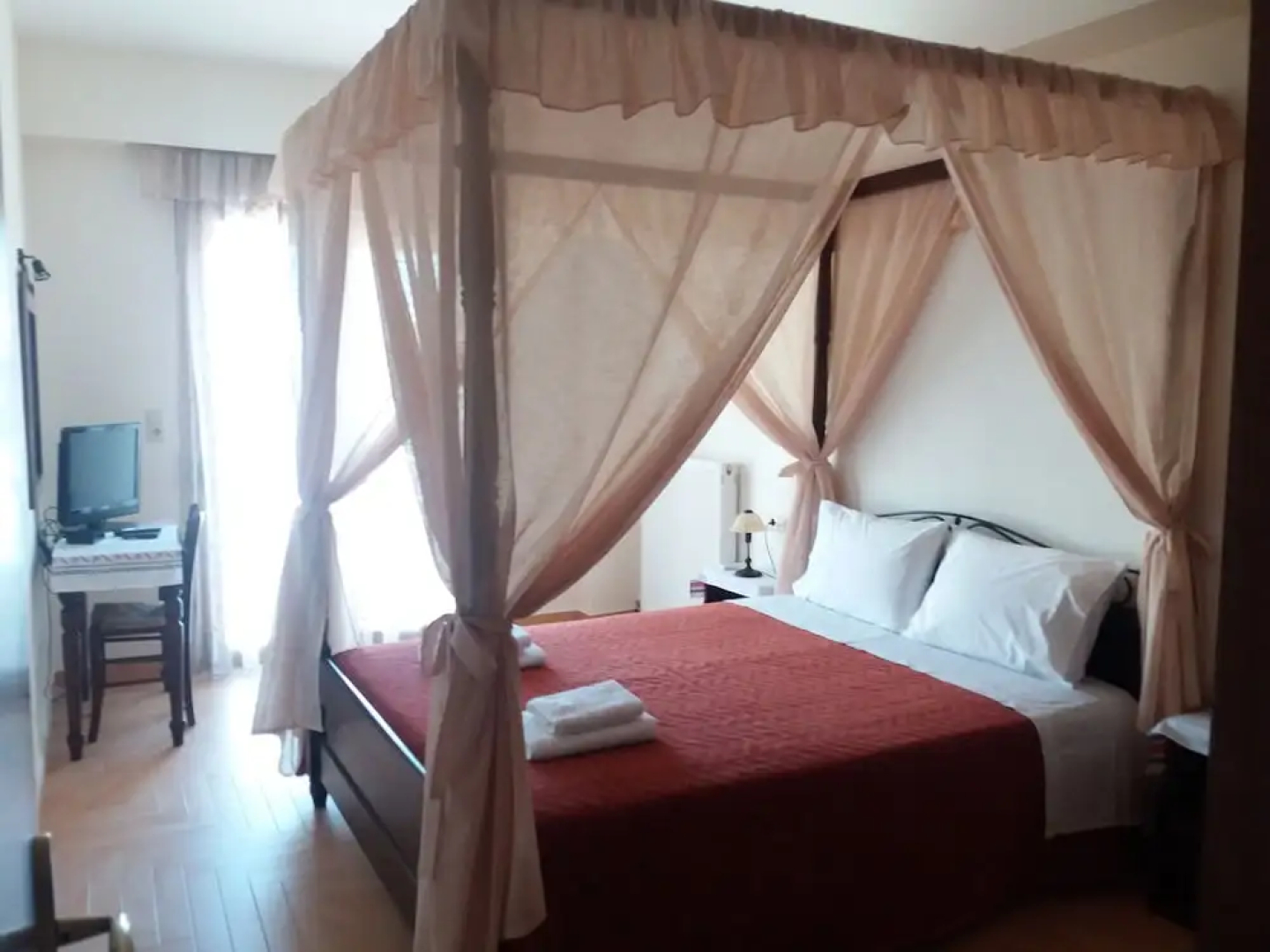 Petrochori Apart-Hotel