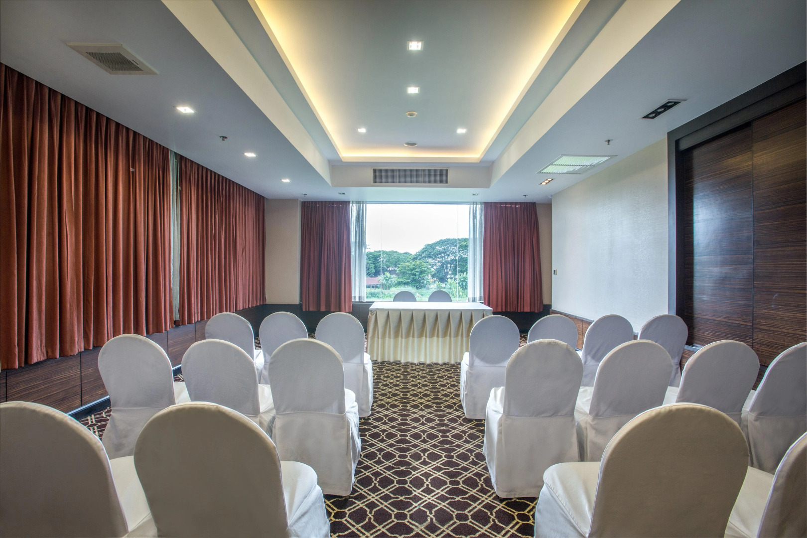 Centara Riverside Hotel Chiang Mai