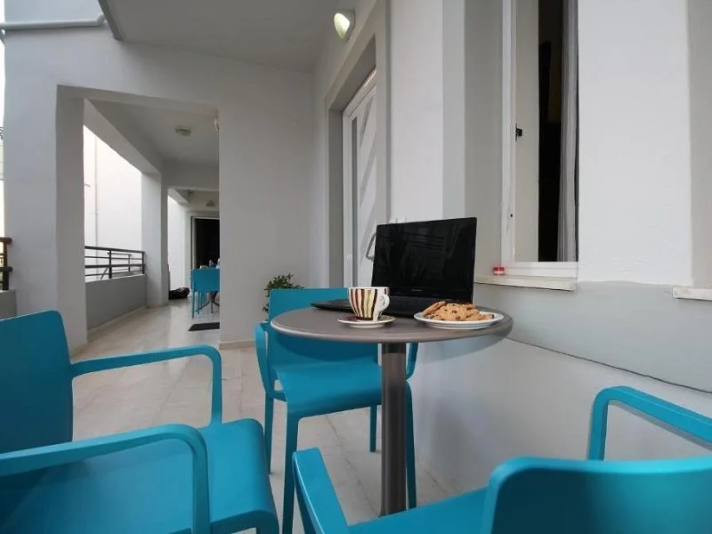 Elia Stalos Apartments