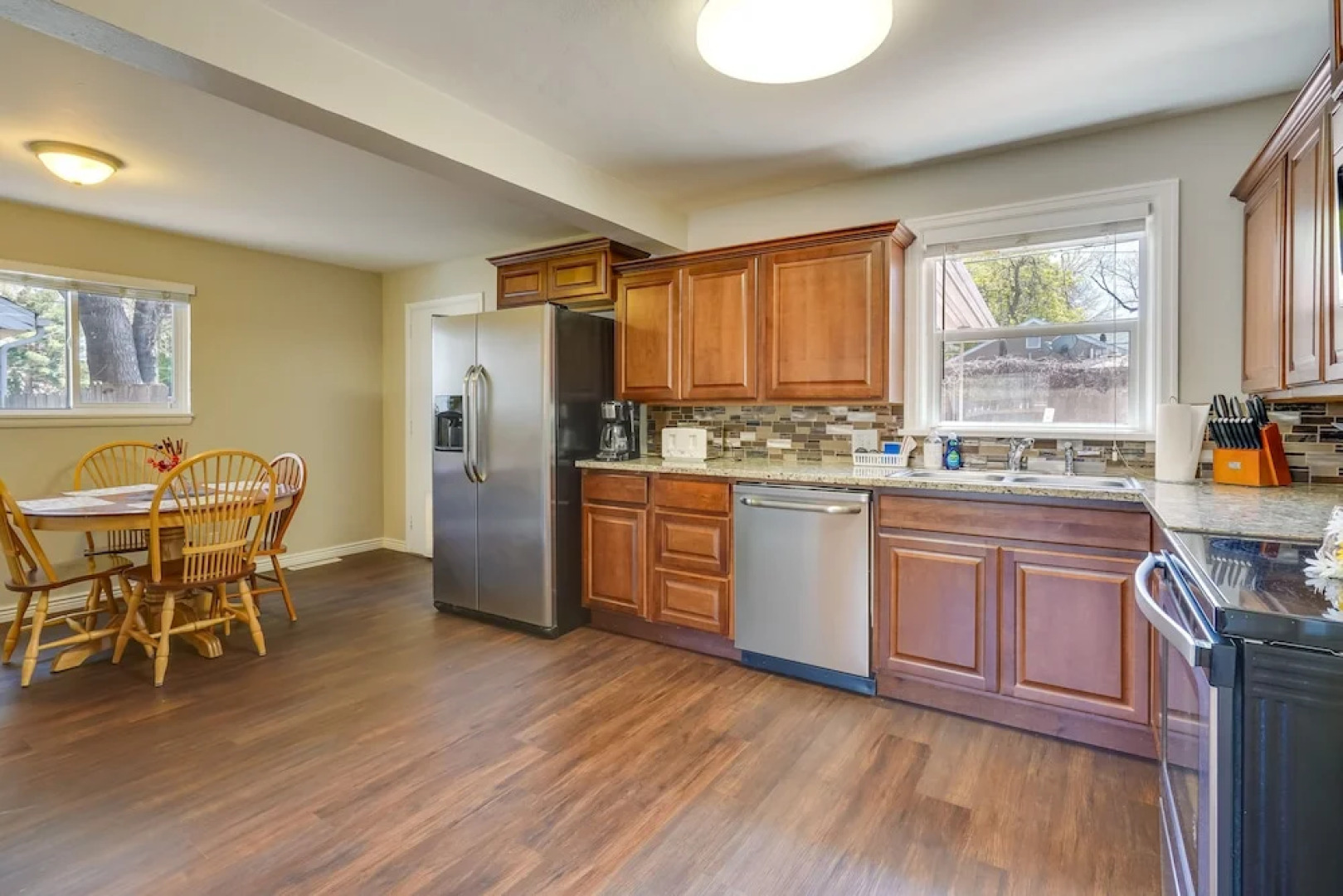 Pueblo House by Riverwalk, 2 Miles to Fairgrounds!