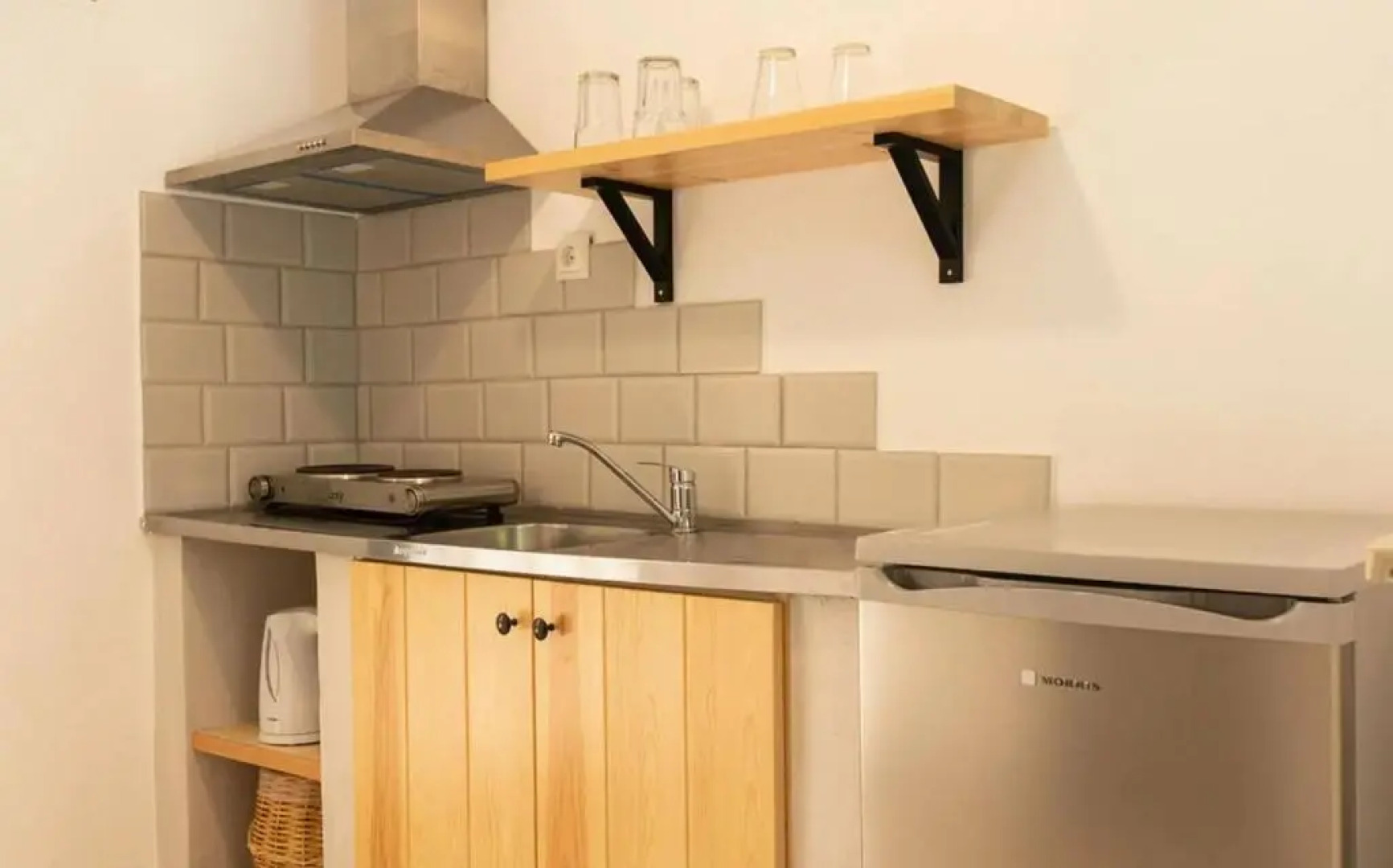 Gkaras Campsite & Apartments