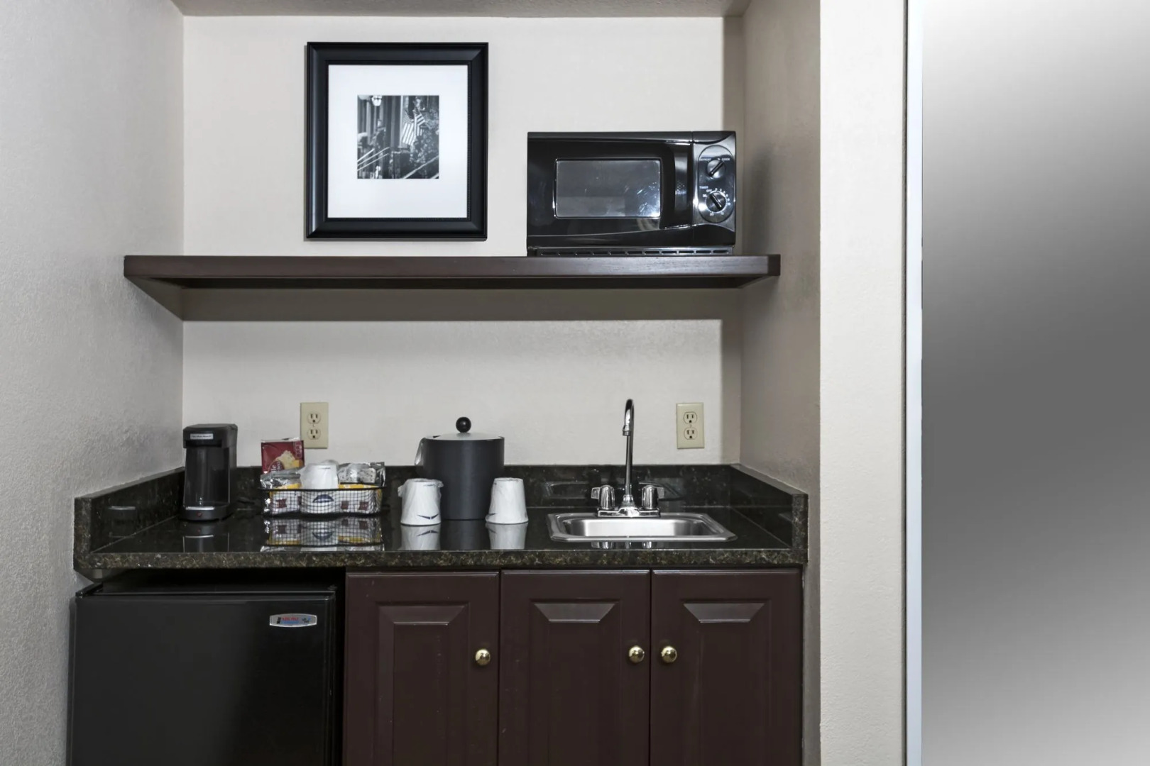 Hampton Inn Winston-Salem Hanes Mall