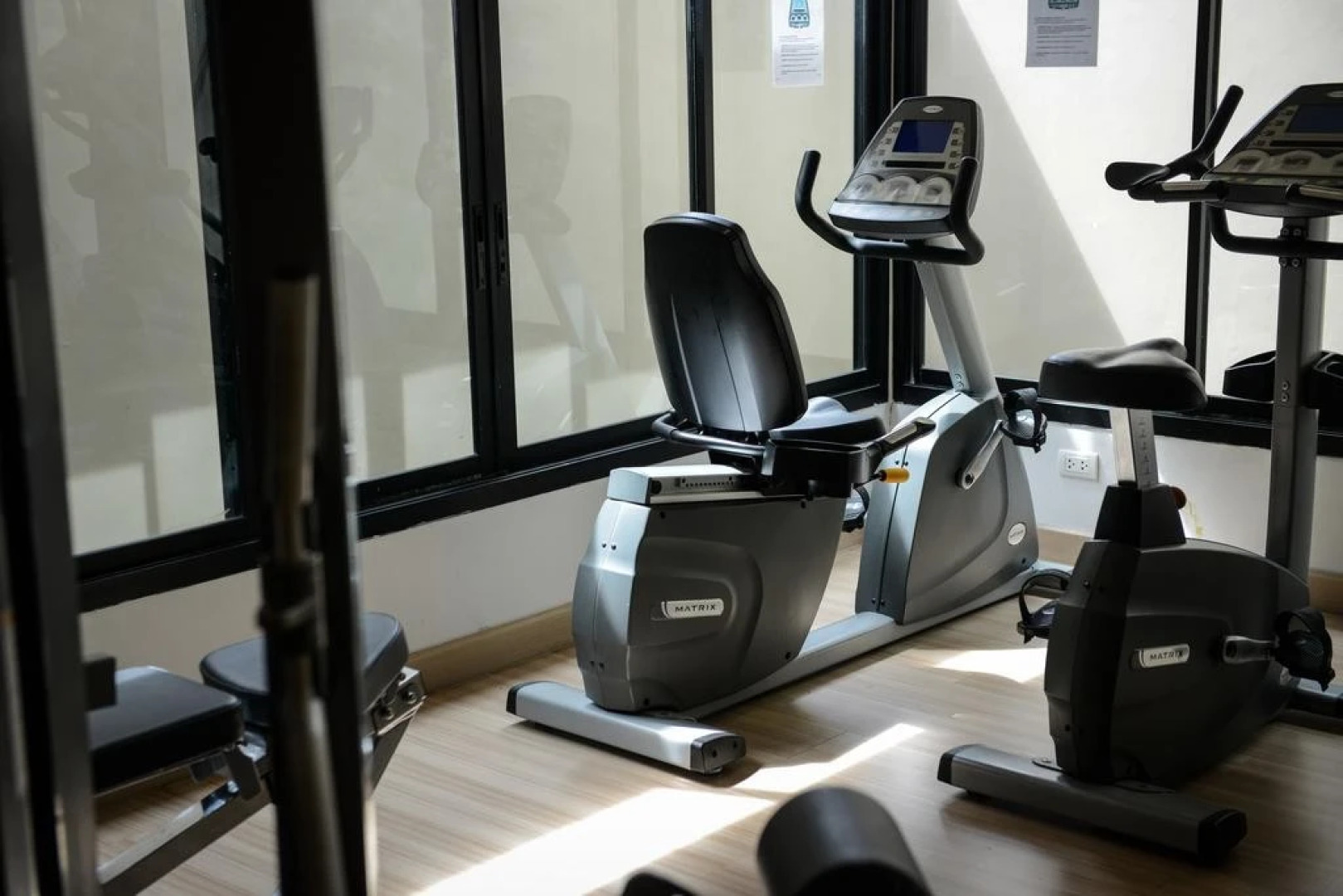 Отель Ramada by Wyndham Bangkok Ten Ekamai Residences