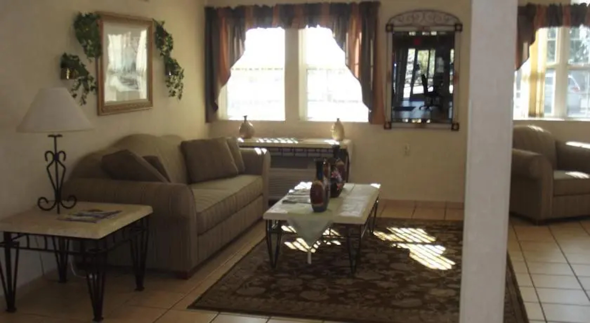 Microtel Inn & Suites Raton