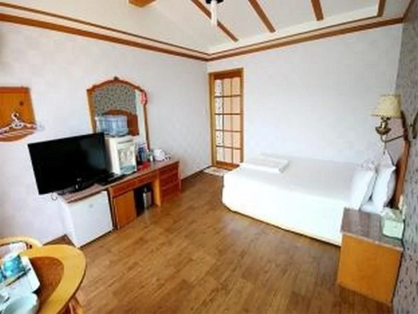 Goodstay Jangseungpo Beach Hotel